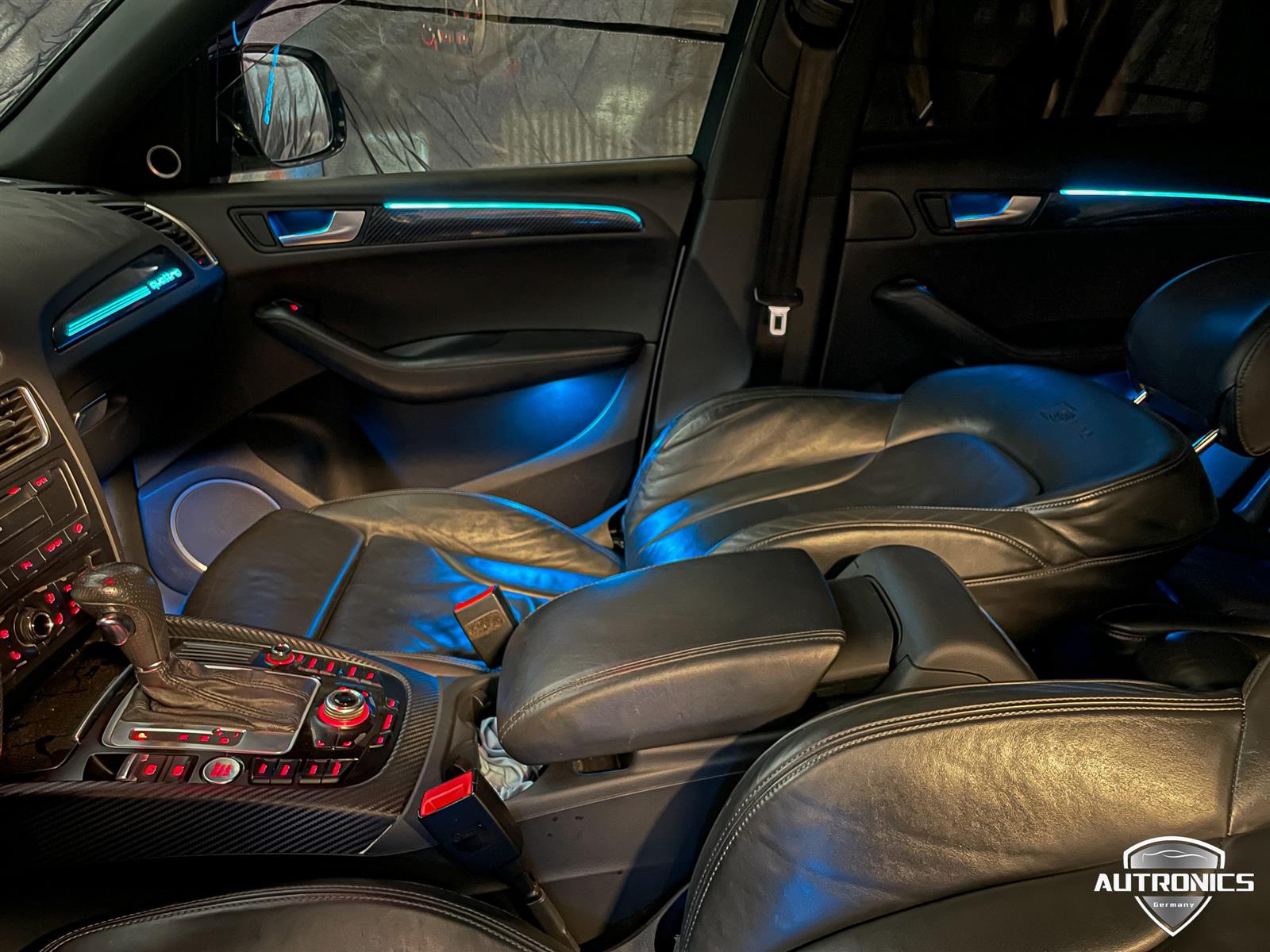 LED Ambientebeleuchtung Nachrüsten – Premium Innenraumlicht für Audi Q5 8R
