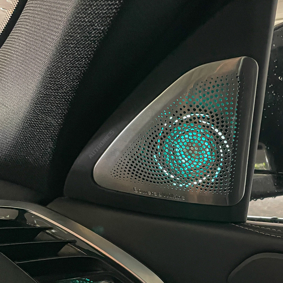 LED Lautsprecher- Abdeckungen Hochtöner Nachrüsten mit Ambientebeleuchtung für BMW X6 G06