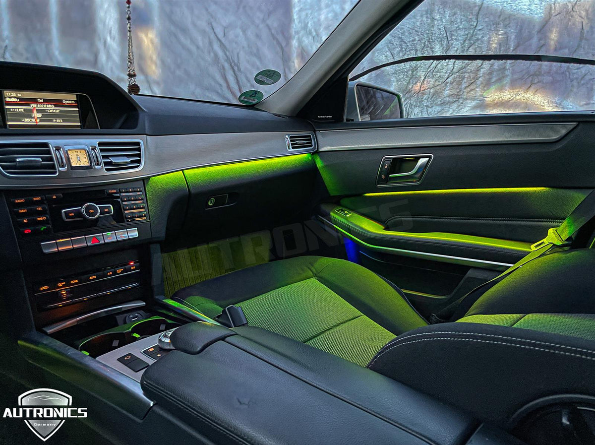 Ambientebeleuchtung Nachrüsten Mercedes E & CLS Klasse W212 & W218 – LED Innenraumbeleuchtung