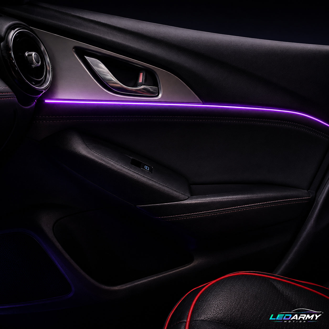 Dynamische RGB LED Ambientebeleuchtung Nachrüstung für Mazda CX-3 inkl. Profi-Einbau