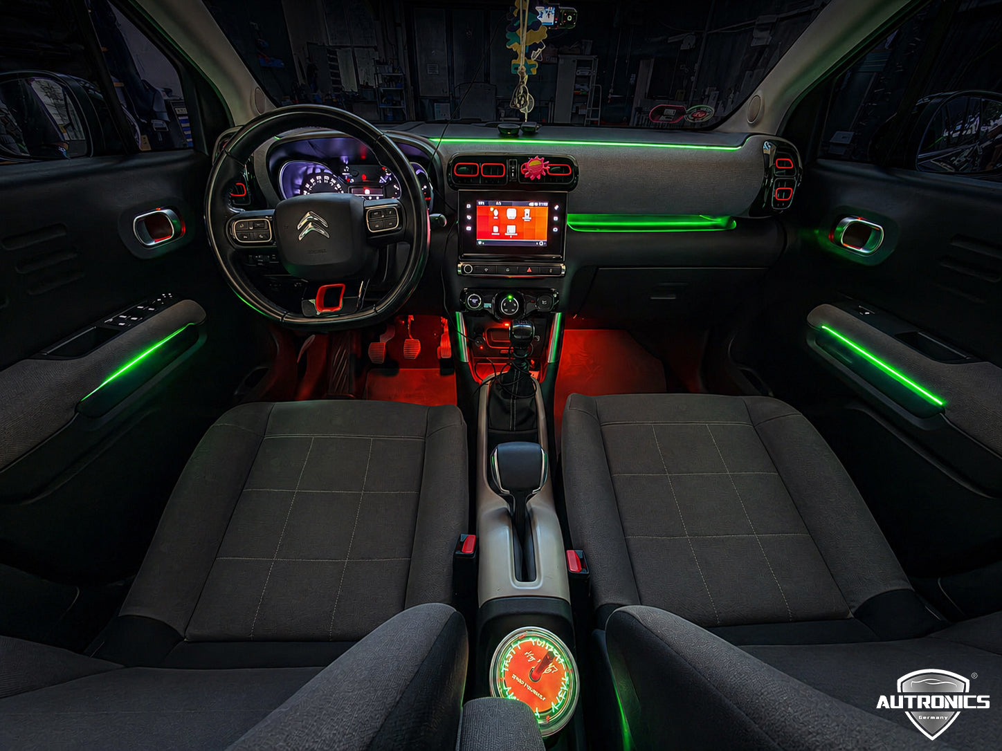 Citroen C3 Ambientebeleuchtung Nachrüstung RGB LED – Dynamische Innenraumbeleuchtung mit App Steuerung inkl. Einbau